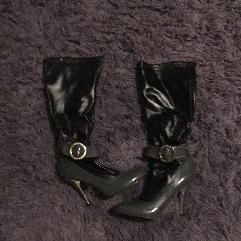 Paris Hilton boots